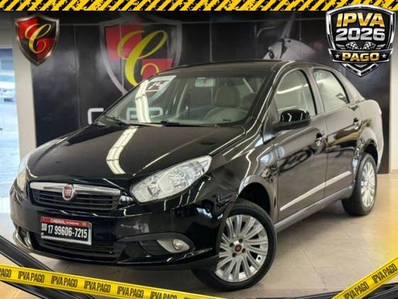 FIAT GRAND SIENA 1.6 MPI ESSENCE 16V FLEX 4P MANUAL FIAT GRAND SIENA 1.6 MPI ESSENCE 16V FLEX 4P MANUAL